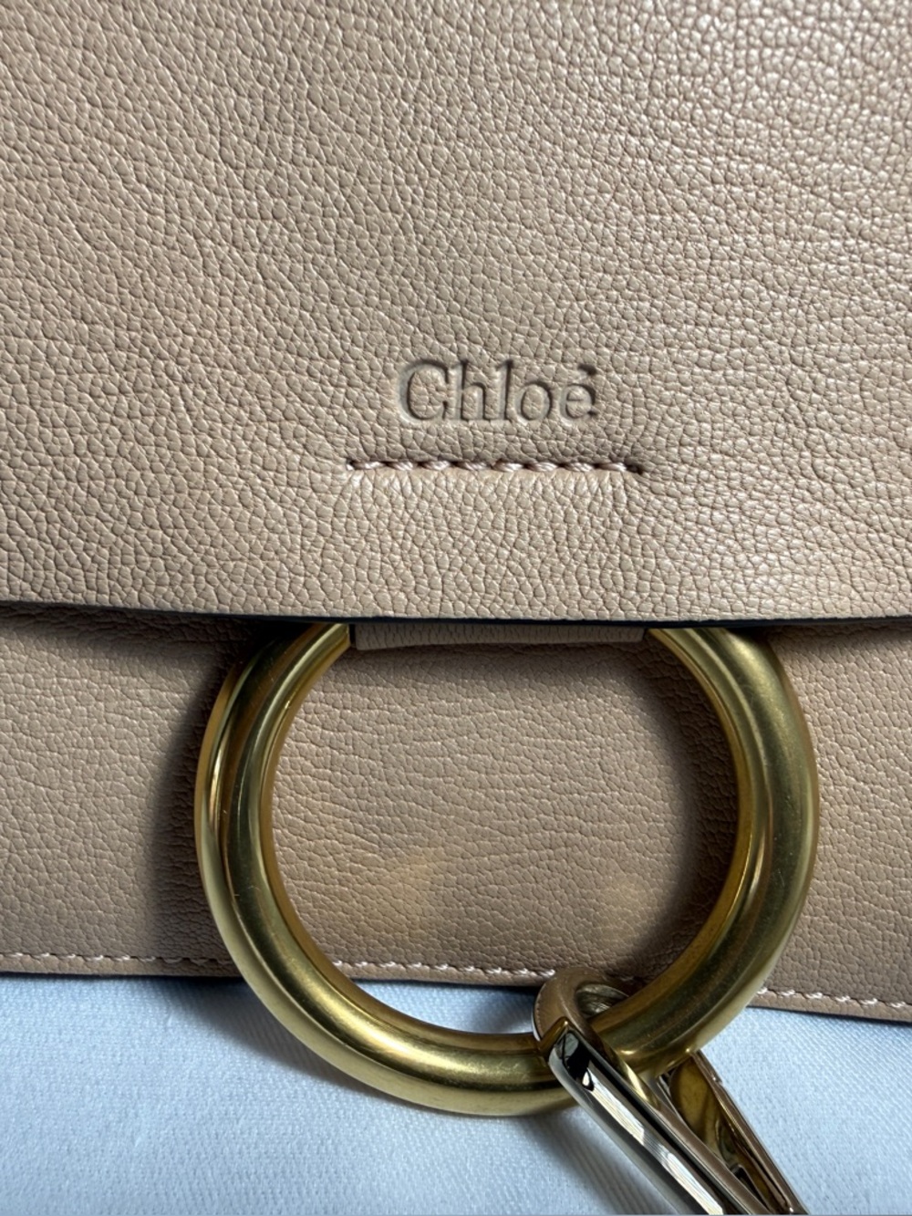 Chloé Faye Small Crossbody Bag – Blush/Nude Leather with Gold Hardware